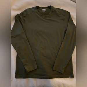 REI men’s long sleeve